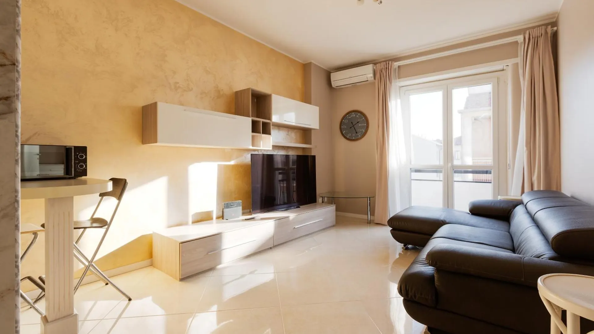 Niguarda Bright Apartment W/ Balcony Milan